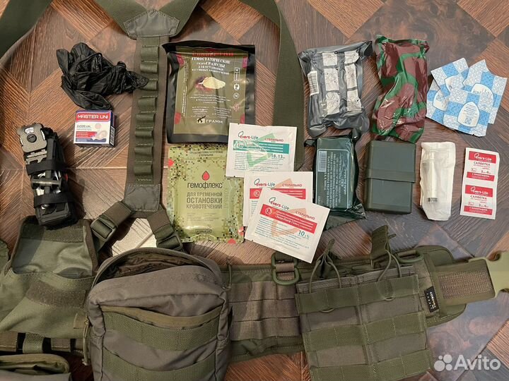 Разгрузочный пояс с подсумками и мед. (варбелт)