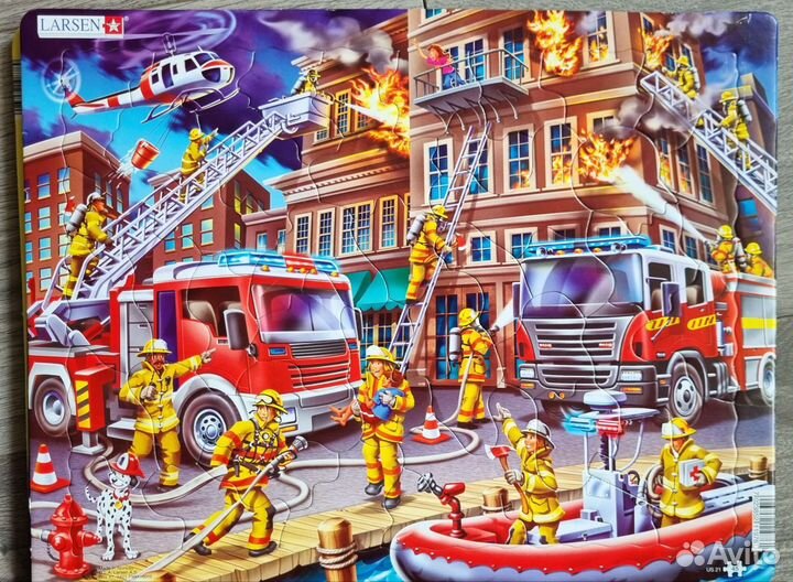 Пазлы larsen