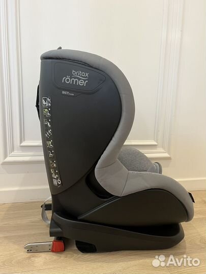 Автокресло (9-25 кг) Britax Roemer Trifix2 i-Size