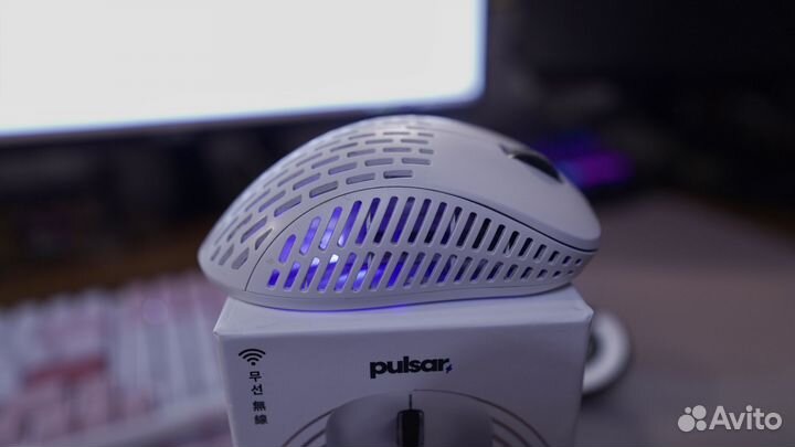 Игровая мышь Pulsar Xlite wireless белая