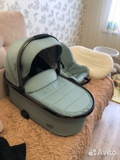 Коляска Carrello Ultimo 3 в 1