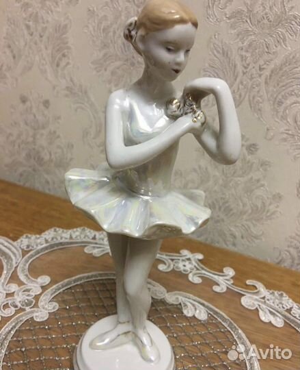 Статуэтка балерина
