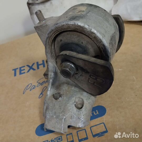 Опора АКПП toyota camry