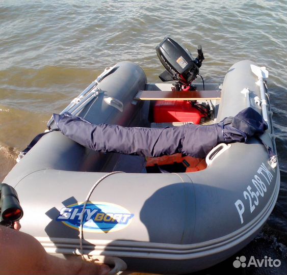 Лодка риб SkyBoat + двигатель Suzuki 15