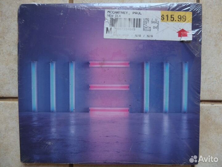 Фирменные компакт диски в Саратове