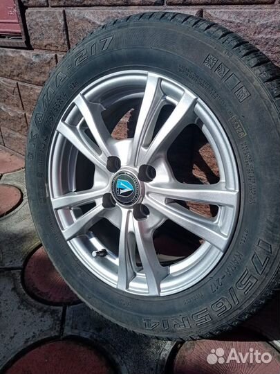 Шины с литыми дисками 14r