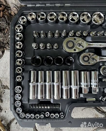 Набор инструментов 151 предмет в кейсе