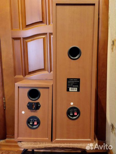 Акустические колонки