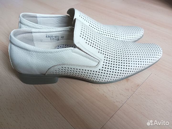 Кожаные туфли летние