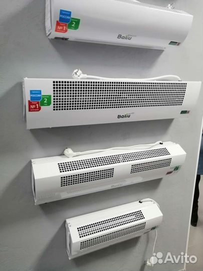 Завеса тепловая Ballu BHC-CE-3L (2,5 квт)