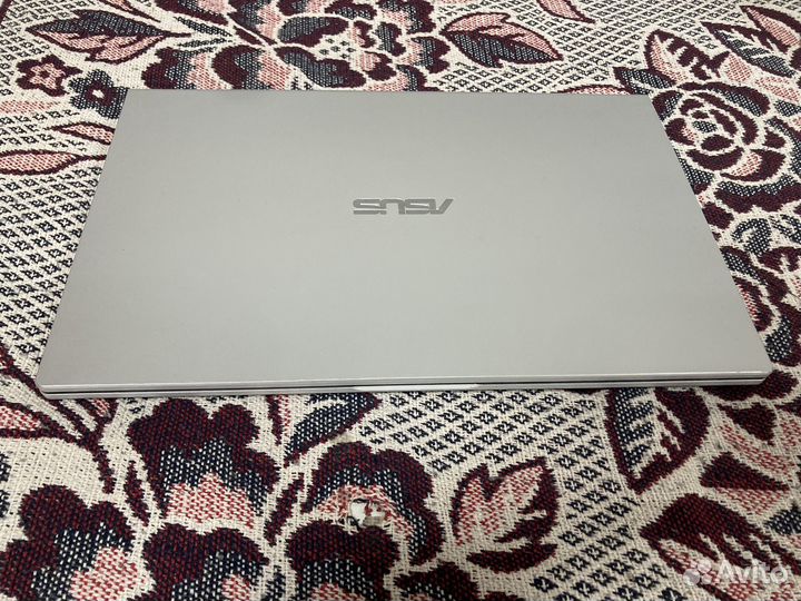 Ноутбук Asus F509F