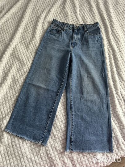 Джинсы