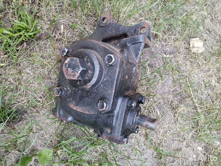 Редуктор новый и рулевая колонка