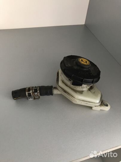 Бачок тормозной Civic 5D