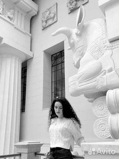 Преподаватель рисования