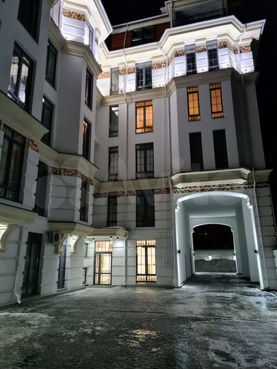 2-к. квартира, 60 м², 3/6 эт.