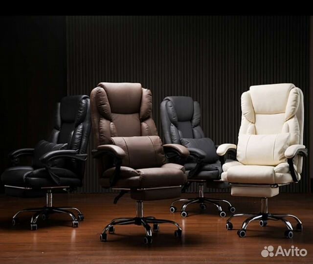Офисное кресло руководителя