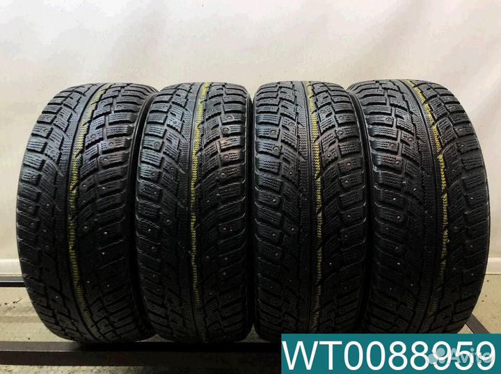 Kumho I'Zen RV Stud KC16 235/60 R16 95T