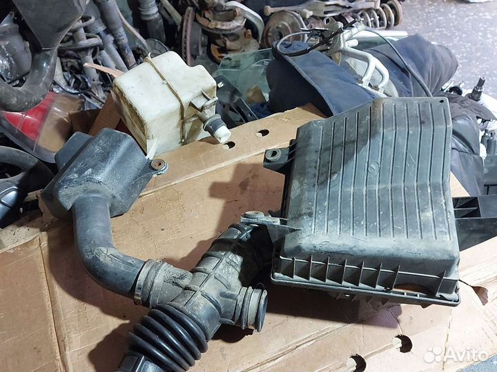 Корпус воздушного фильтра Daewoo Nexia