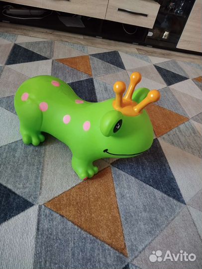 Игрушка лягушка резиновая попрыгун