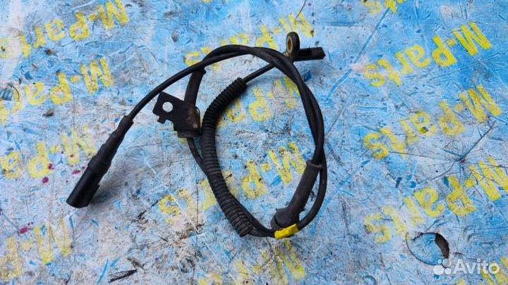 Датчик abs передний Mazda Demio DY3W