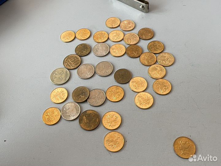 Продам монеты