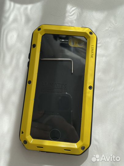 Бронебойный чехол на iphon 5-5S