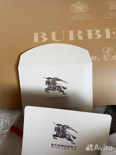 Шарф Burberry из кашемира Турция