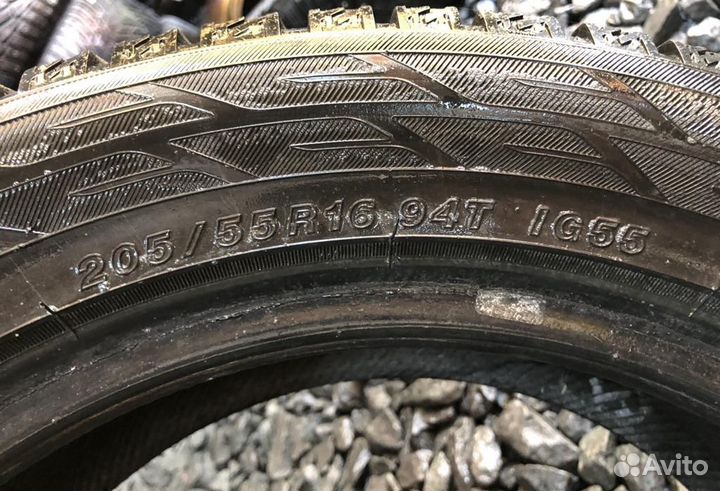 Yokohama Ice Guard Stud IG55 205/55 R16