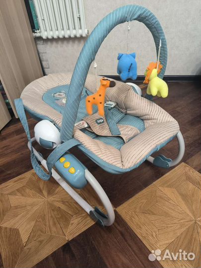 Шезлонг детский с вибрацией