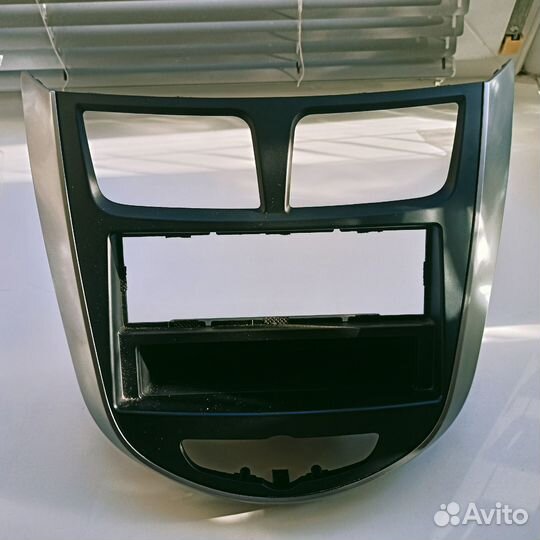 Рамка 1Din Solaris + магнитола Pioneer MVH-S110UBG