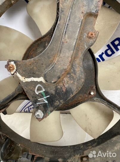 Диффузор с вентилятором Honda Civic 4D FD1