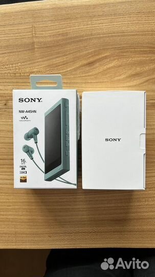 Новый mp3 плеер Sony Walkman NM-A45HN