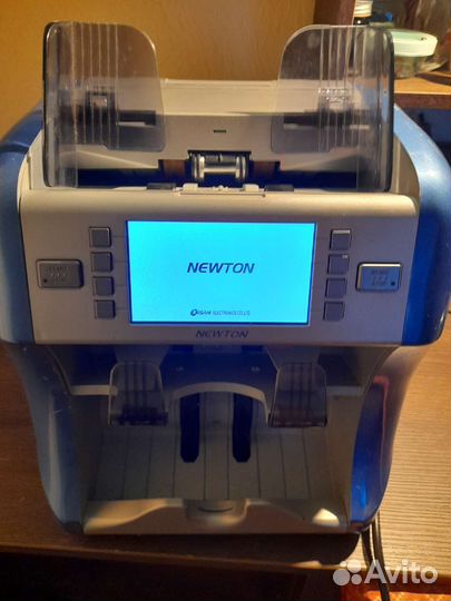 Счётчик банкнот Kisan newton pf plus(z)