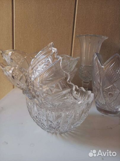 Хрустальная ваза