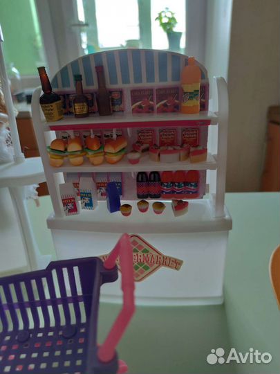 Магазин для кукол Барби