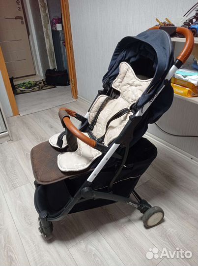 Прогулочная коляска carrello astra