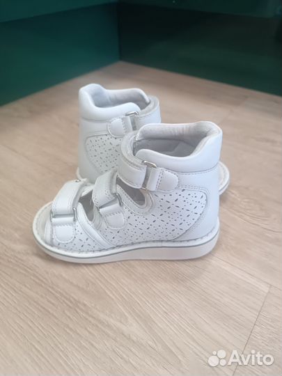 Ортопедические сандалии для девочки 23 размер