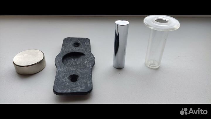 Стопор скрытый магнитный аналог Fantom для дверей