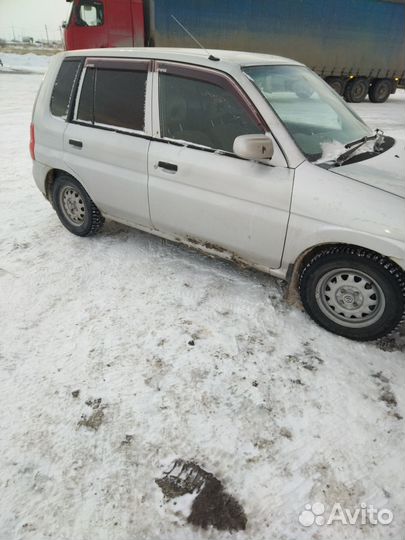 Mazda Demio 1.3 МТ, 2001, 278 523 км