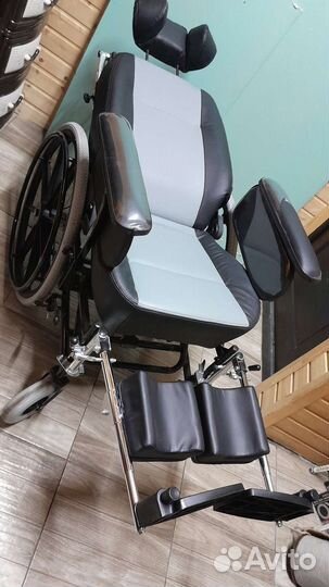 Инвалидное кресло коляска