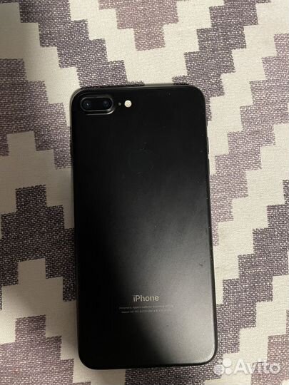 iPhone 8 Plus, 64 ГБ