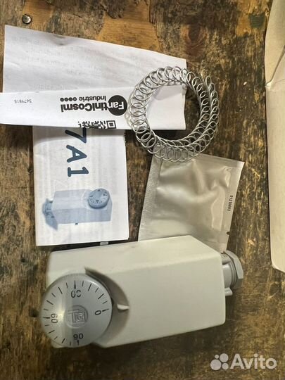 Термостат накладной 0-90 C (7A1-1R306)