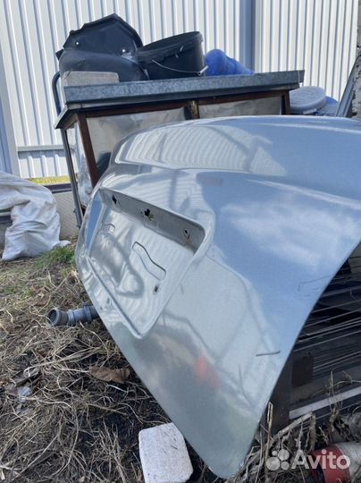 Крышка багажника priora хэтчбек