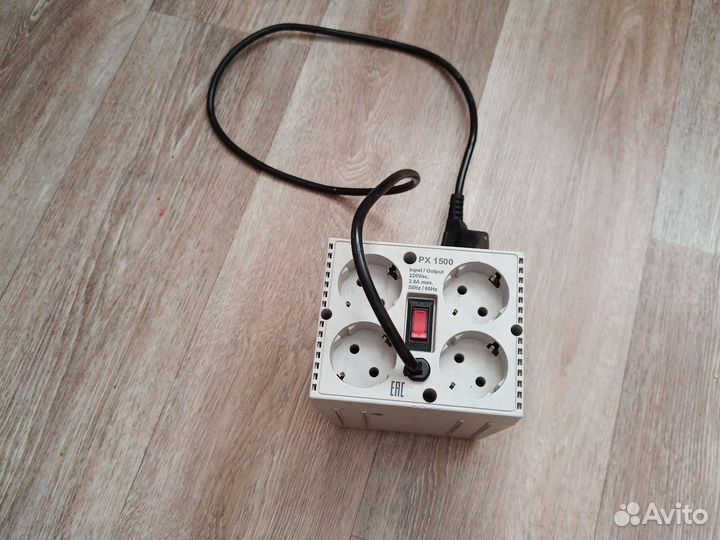 Стабилизатор напряжения бу