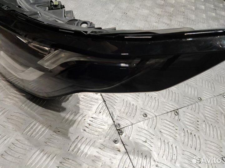 Фара левая Land Rover Discovery 5 2.0D L462