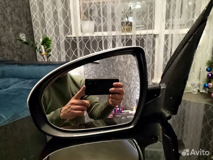 Зеркало левое Hyundai Tucson 3