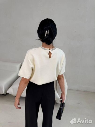 Элегантная кофта Miu Miu (оверсайз)