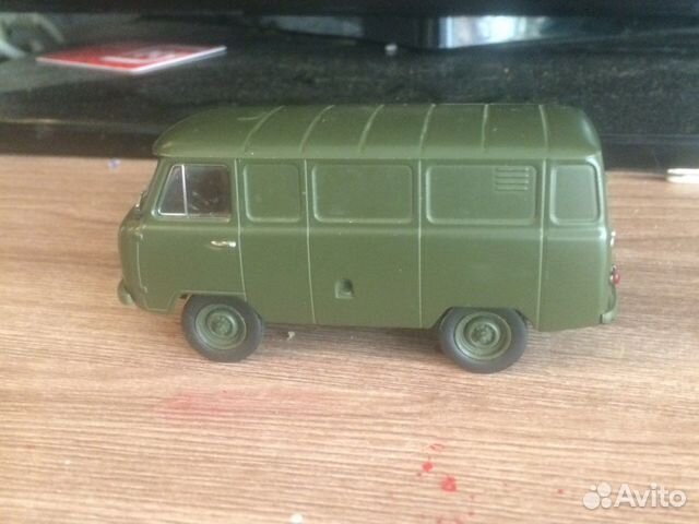 Модель автомобиля УАЗ 451м 1/43