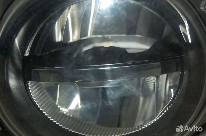 Фара противотуманная левая LED - BMW 5 F10